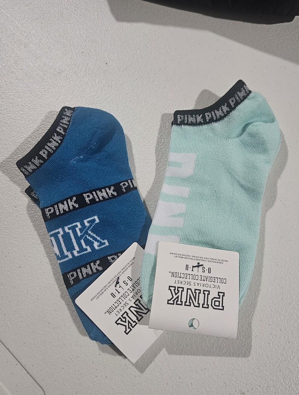 PINK Victoria's Secret Ankle Socks – Teal & Aqua (2-Pack) NWT, MSRP - $20